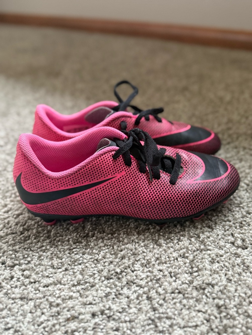 Kids Nike cleats size 2
